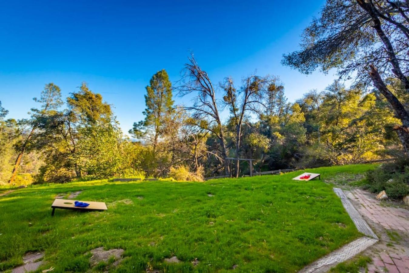 Sierra Vista Lookout Lodge With Creek, Waterfall And Waterholes, Minutes From Bass Lake And Yosemite South Gate North Fork Exteriör bild